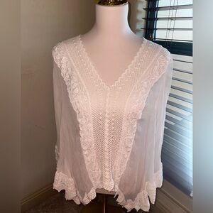 Maeve White lace women’s top size medium
